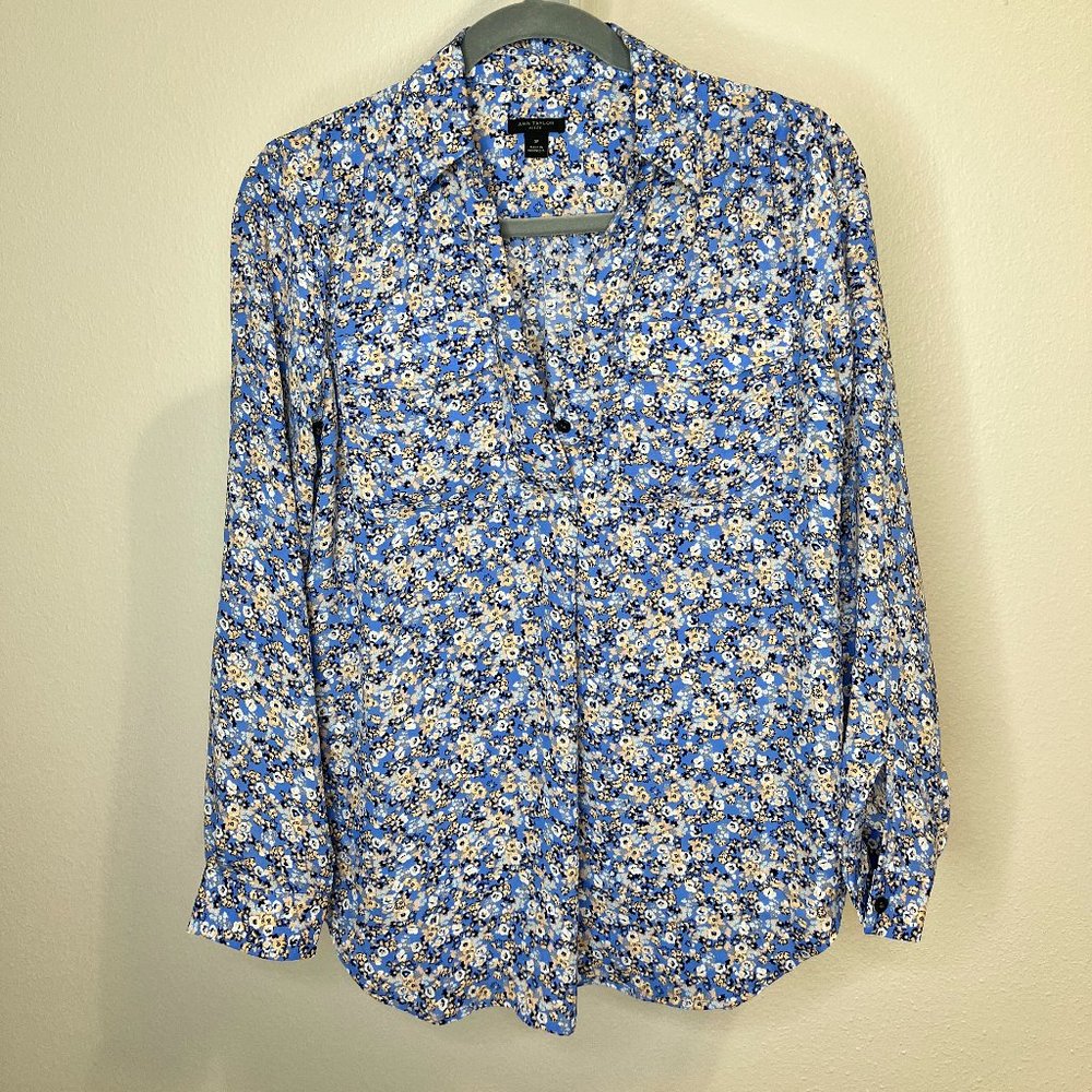 Ann Taylor Ultramarine Petite Floral Camp Shirt